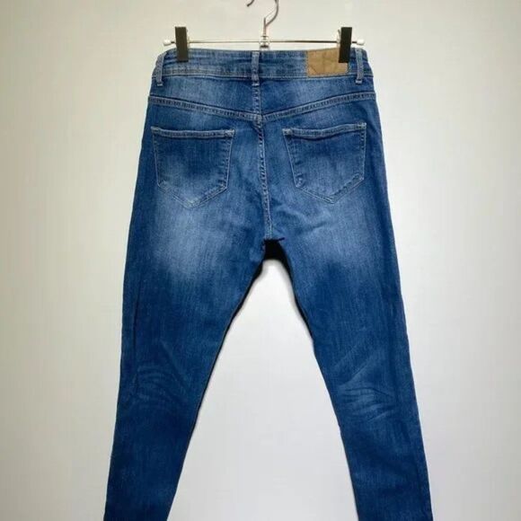 Divided Womens Straight Leg Denim Blue Jeans Size W 4 - Picture 3 of 3
